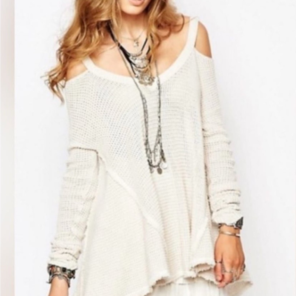 Free People Moonshine Cold Shoulder Cream Waffle Knit Sweater Size M Boho Cotton